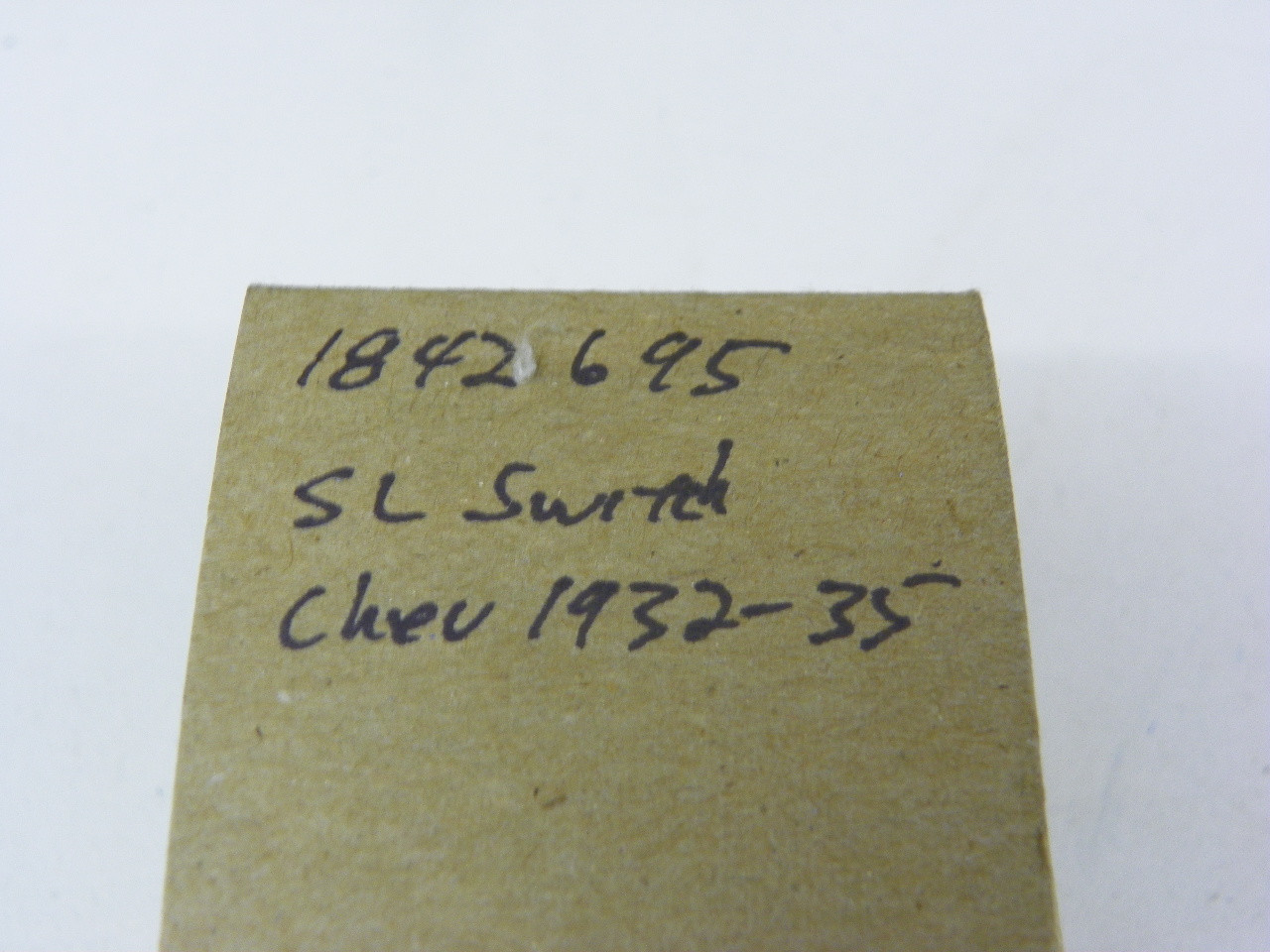 GM 1842695 Stoplight Switch for 1932-1935 Chevrolet restoration. - Image 2