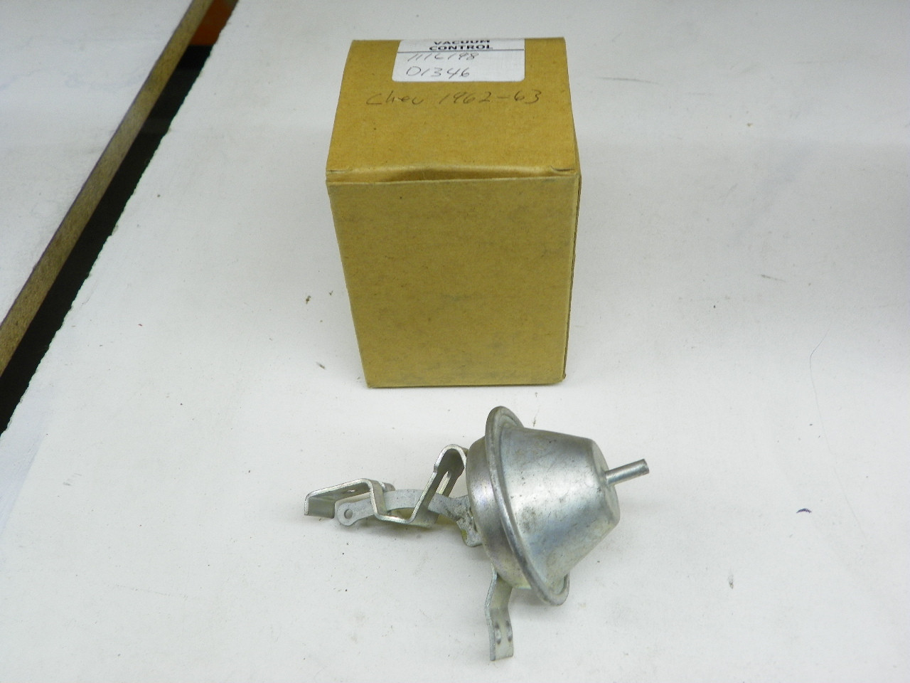 Delco Remy 1116198 Distributor Vacuum Control for 1962-1963 Chevrolet 6-Cyl restoration. - Image 1