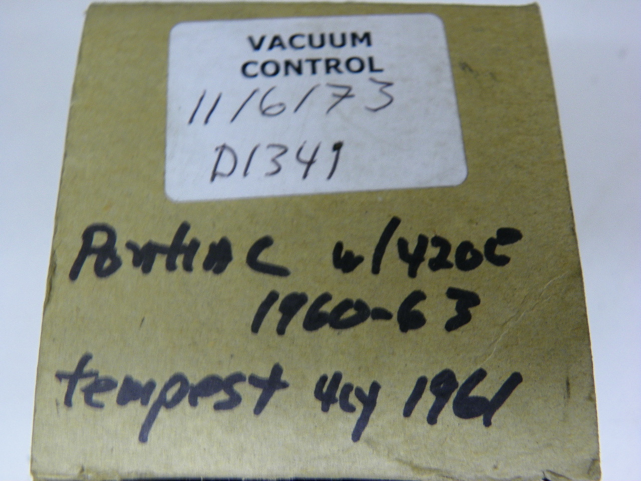 Delco Remy 1116173 Vacuum Advance for 1961-1963 Pontiac Tempest 4 Cyl restoration. - Image 2