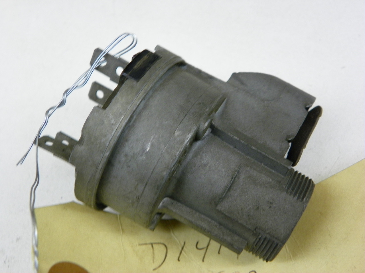Delco-Remy 1116592 Ignition Switch for 1961-1964 Chevrolet Buick restoration. - Image 6