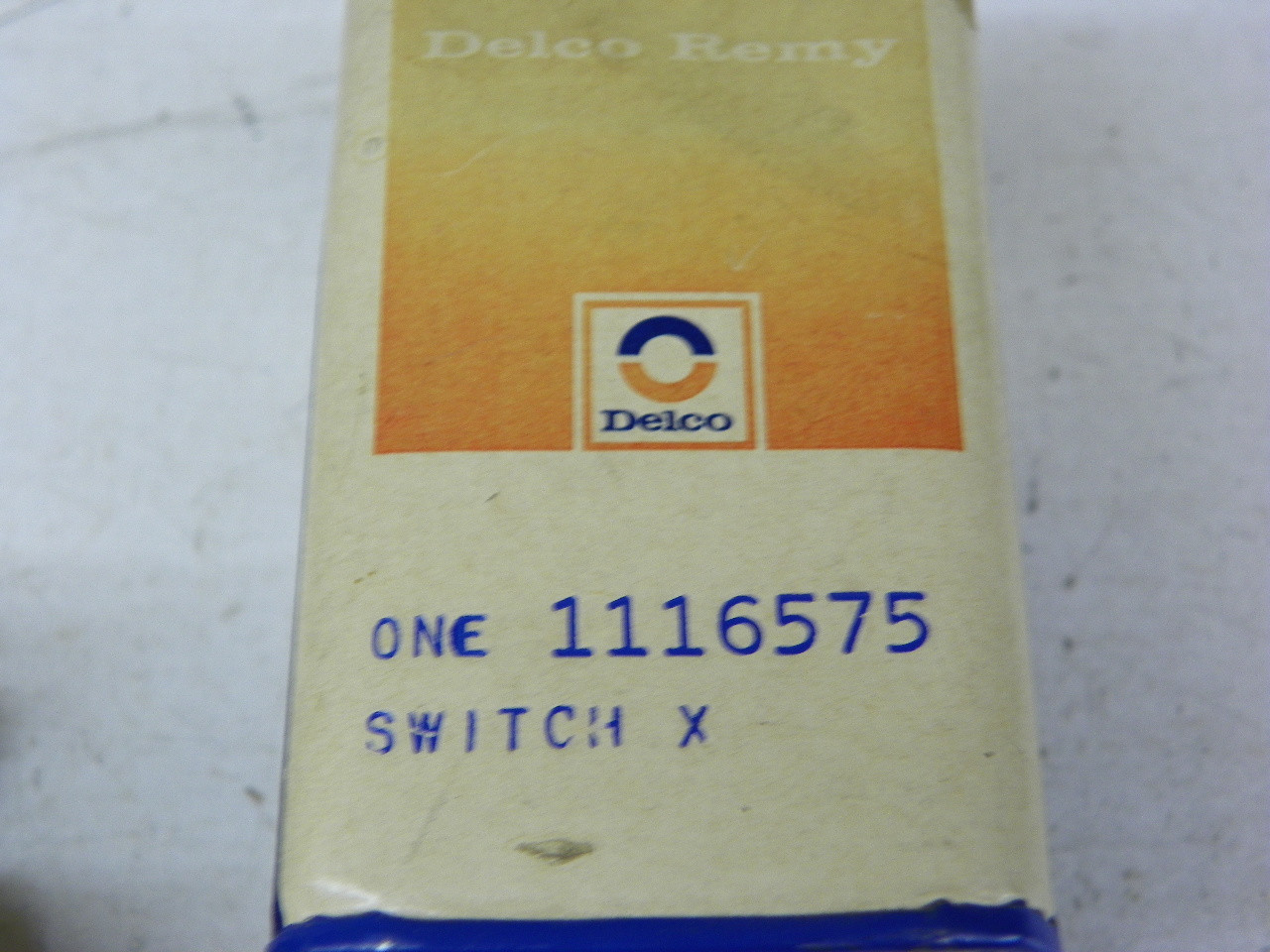 Delco Remy 1116575 Ignition Switch for vintage automotive restoration - Image 3