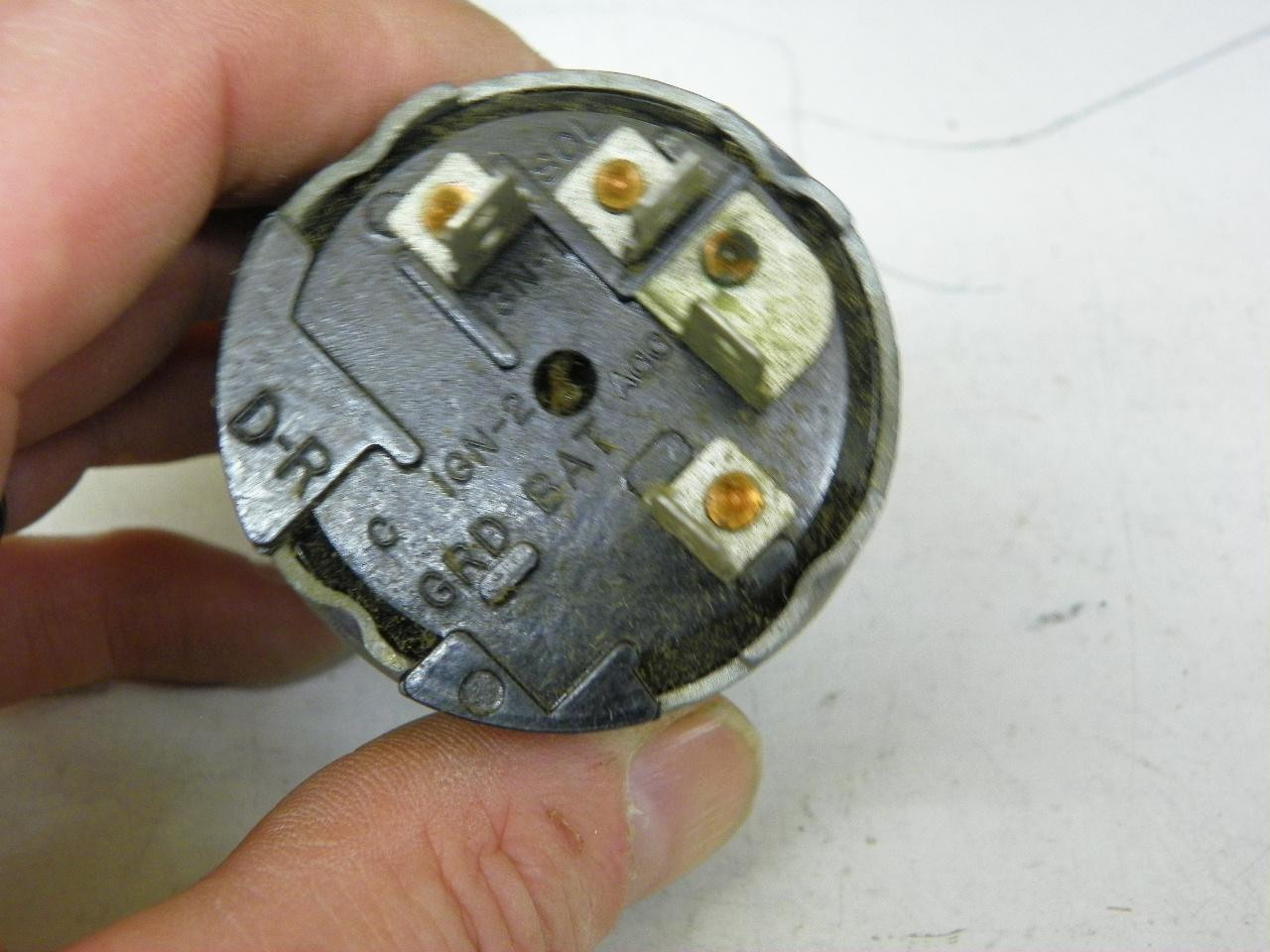 Delco-Remy 1116604 Ignition Switch for 1957-1961 Cadillac restoration. - Image 4