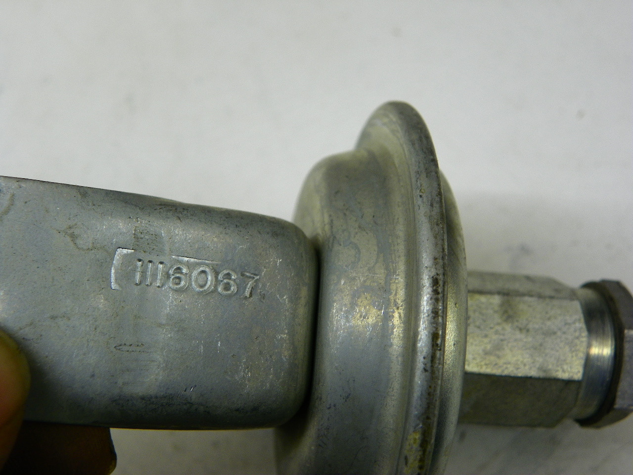 Delco 1116067 Vacuum Advance for 1952-1954 Henry J 6 Cylinder restoration. - Image 7