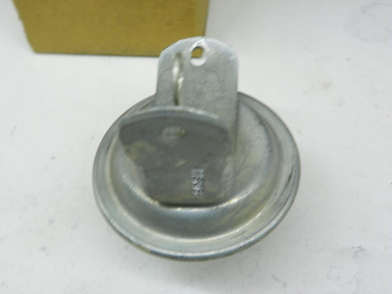 Delco 1116067 Vacuum Advance for 1952-1954 Henry J 6 Cylinder restoration. - Image 6