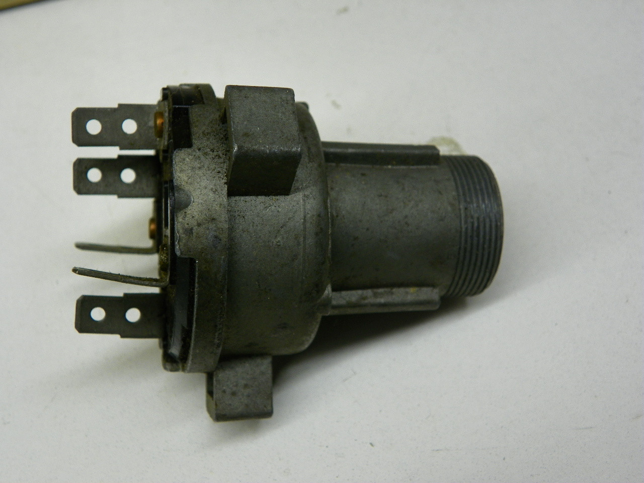 Delco-Remy 1116648 Ignition Switch for 1964 Chevrolet Chevelle Oldsmobile F85 Buick Special Skylark restoration. - Image 4