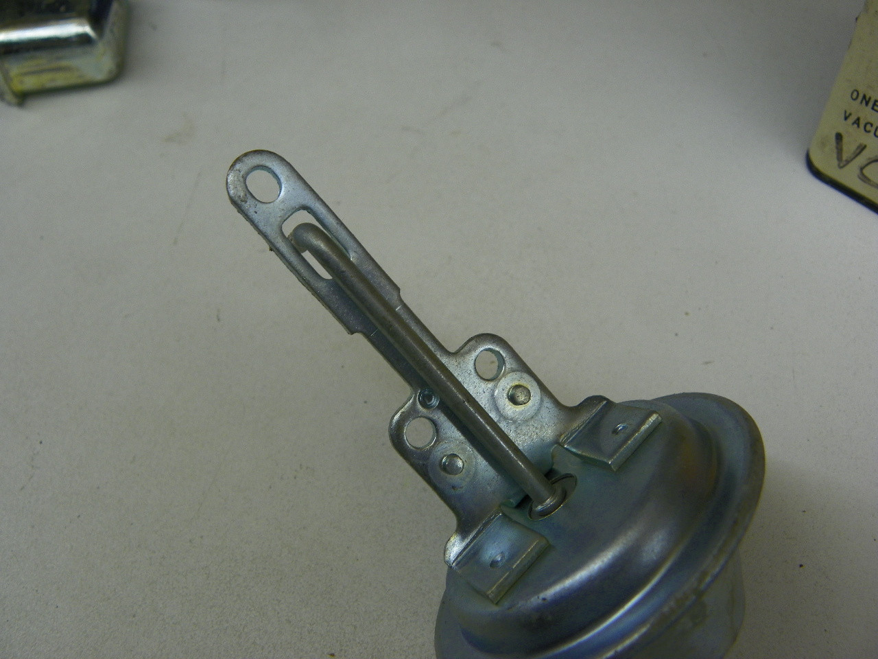 Delco Remy D-1378 Vacuum Advance for 1967-1969 Pontiac V8 Hi-Performance restoration. - Image 6