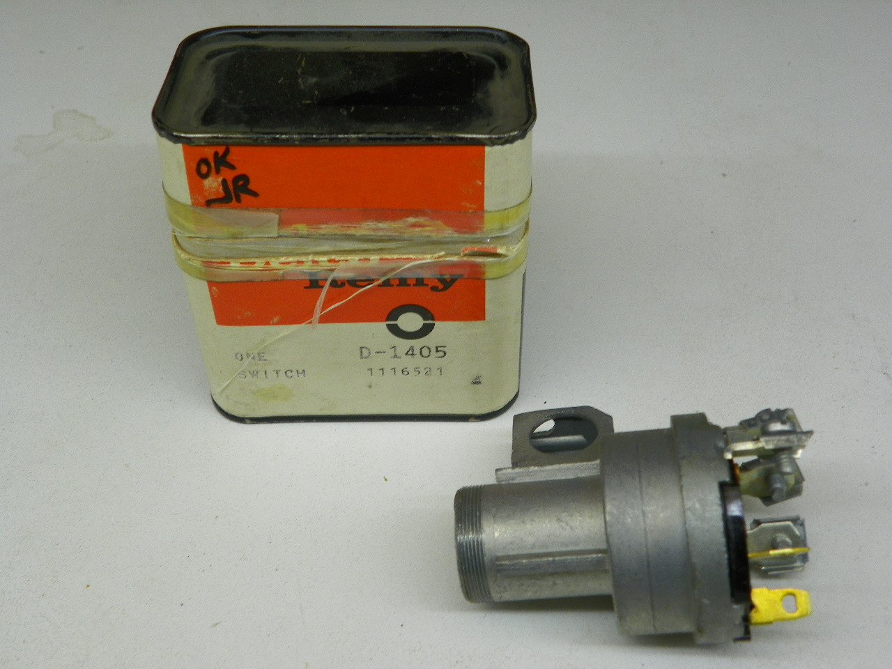 Remy D-1405 Ignition Switch for 1956 Oldsmobile 88 98 Holiday Starfire Super restoration. - Image 1