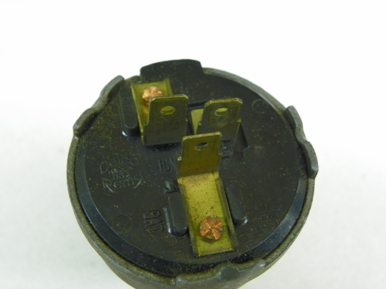 Delco Remy 1116569 Ignition Switch for 1960-1964 Chevrolet Corvair restoration. - Image 4