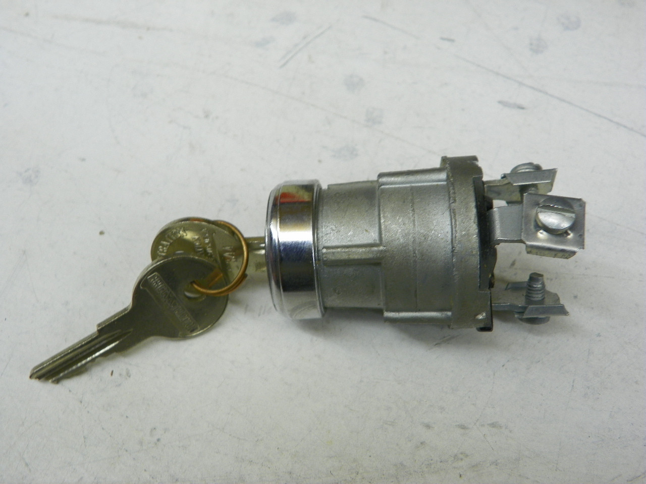 Delco Remy 1116601 Ignition Switch for 1965-1968 Flexible Trucks restoration. - Image 3