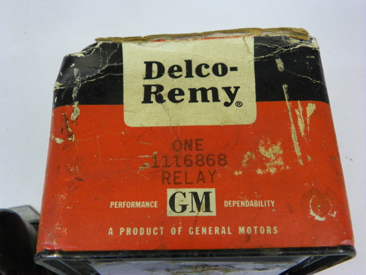 Delco-Remy 1116868 Relay NOS for vintage electrical system restoration. - Image 2