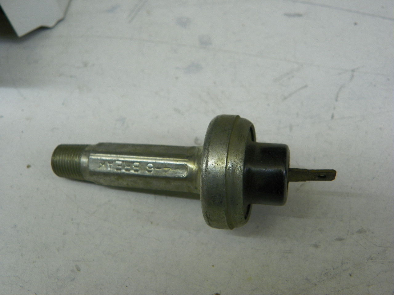 AC 1508434 Oil Pressure Switch Sender for 1956 Cadillac All Models restoration. - Image 3