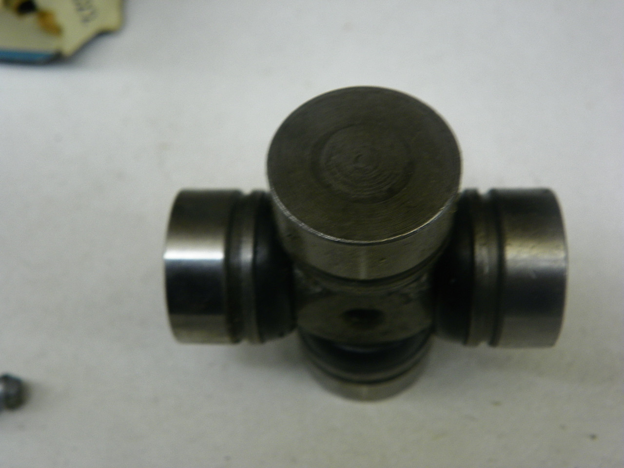 GM 3918866 Steering Column Shaft Trunnion for 1960-1972 Chevy GMC C/K Truck restoration. - Image 6