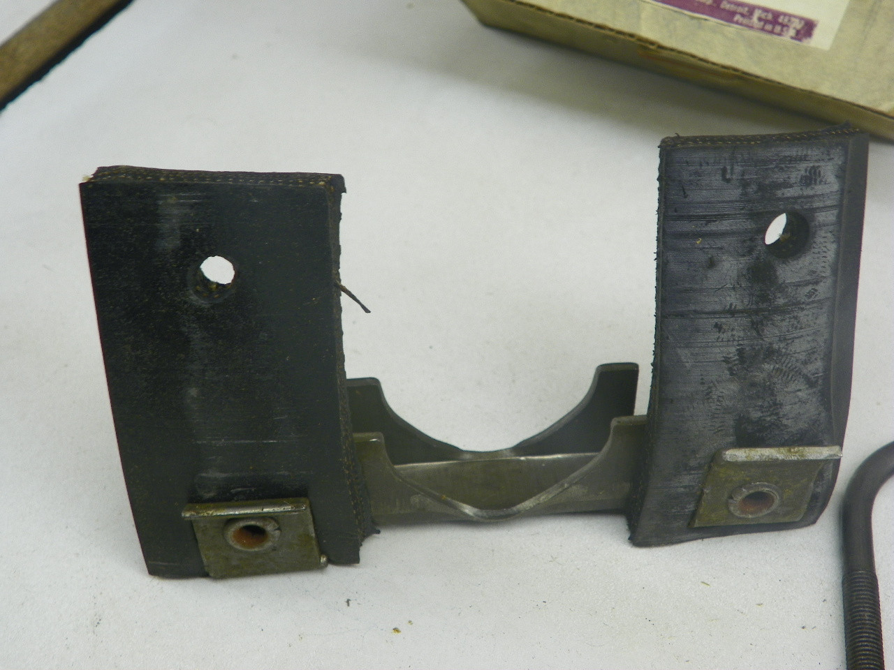 GM 3795782 Rear Muffler Clamp and Bracket for 1958-1964 Chevrolet Impala Bel Air restoration. - Image 6