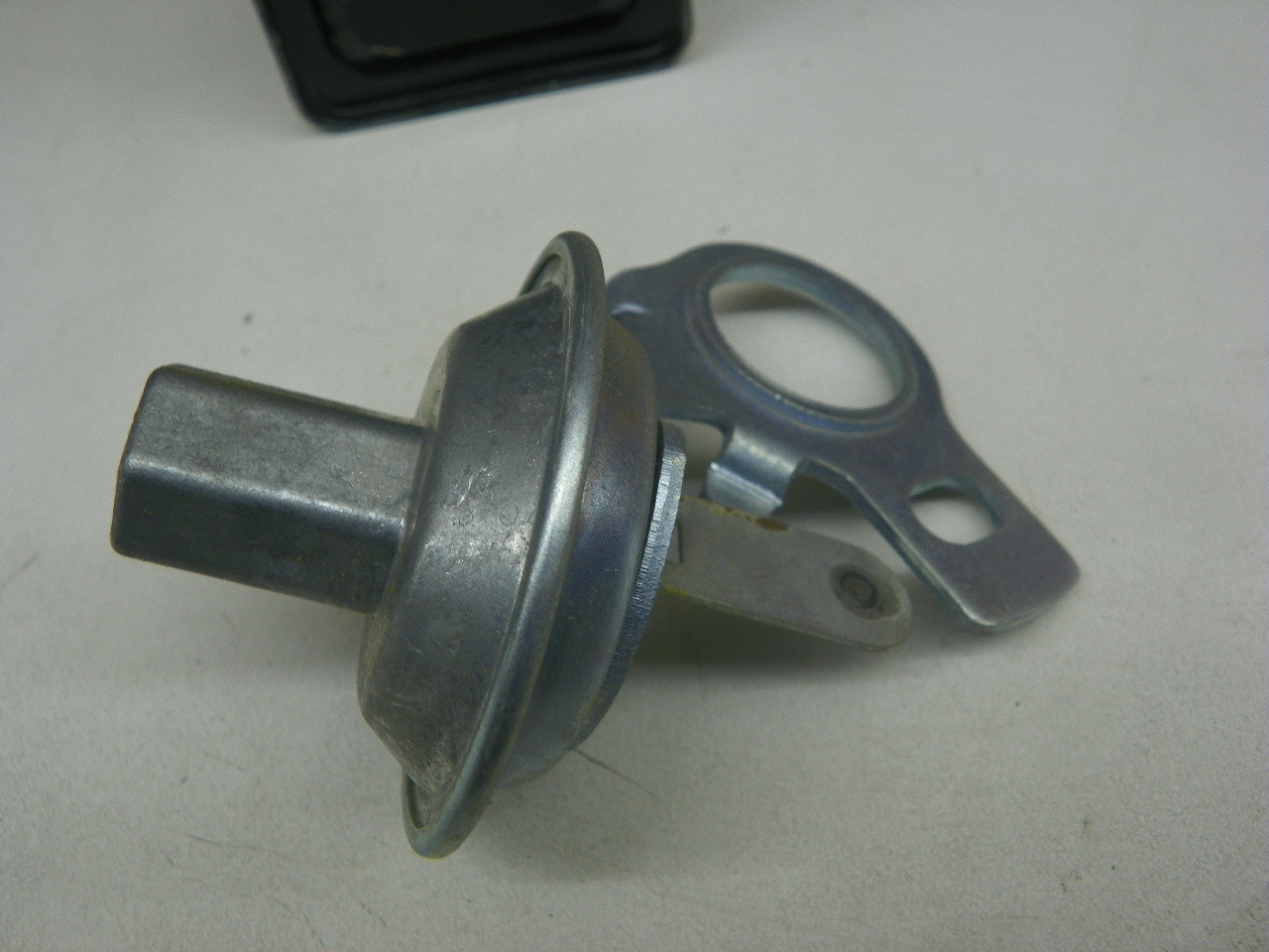 Delco Remy 1918889 Distributor Vacuum Advance for 1951-52 1959-62 Chevrolet 6 Cyl. restoration. - Image 5