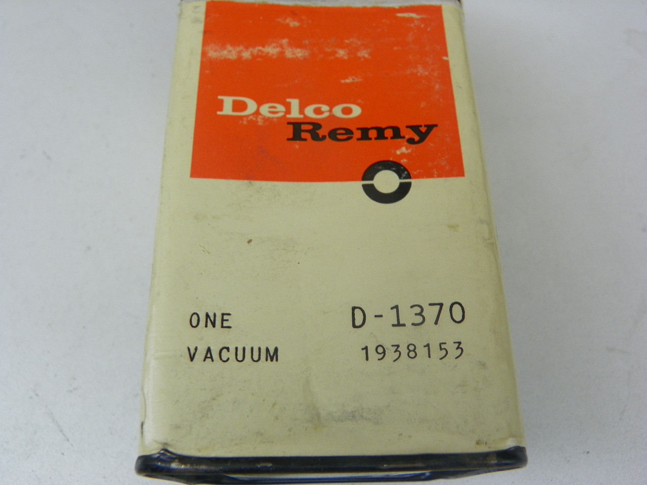 Delco Remy D-1370 Vacuum Advance for 1961-1965 International Harvester Scout Truck restoration. - Image 2