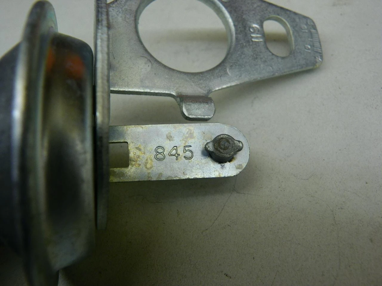 Delco Remy D-1370 Vacuum Advance for 1961-1965 International Harvester Scout Truck restoration. - Image 8