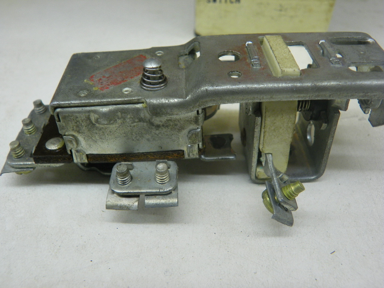 Delco Remy 1995053 Headlight Switch for 1953-1954 Cadillac restoration. - Image 8