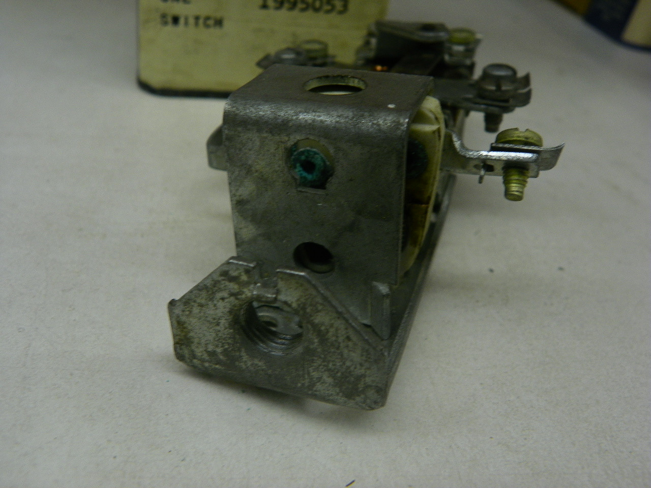 Delco Remy 1995053 Headlight Switch for 1953-1954 Cadillac restoration. - Image 11
