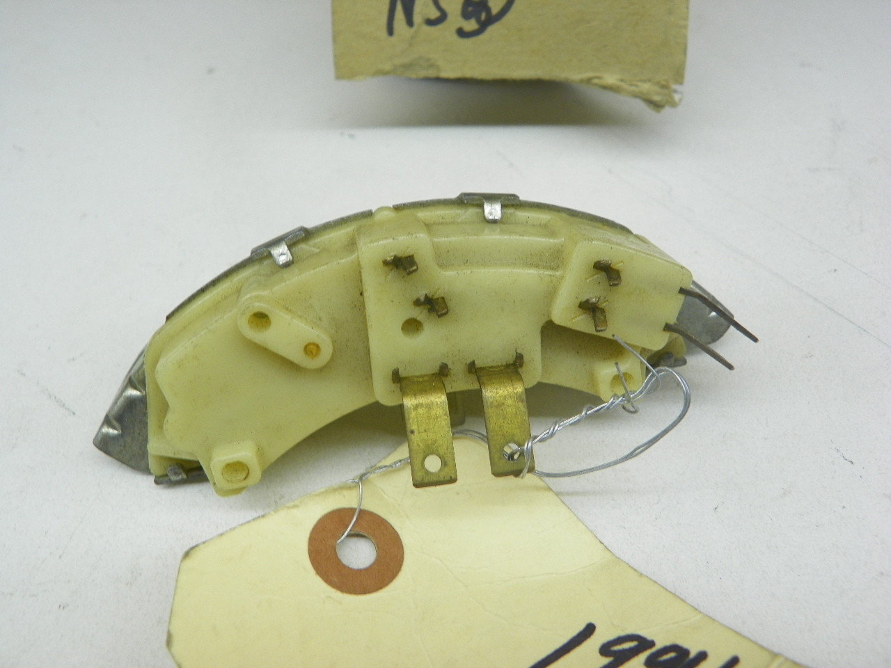 Delco Remy 1994105 Neutral Safety Switch for 1971-1973 Chevrolet Vega restoration. - Image 4