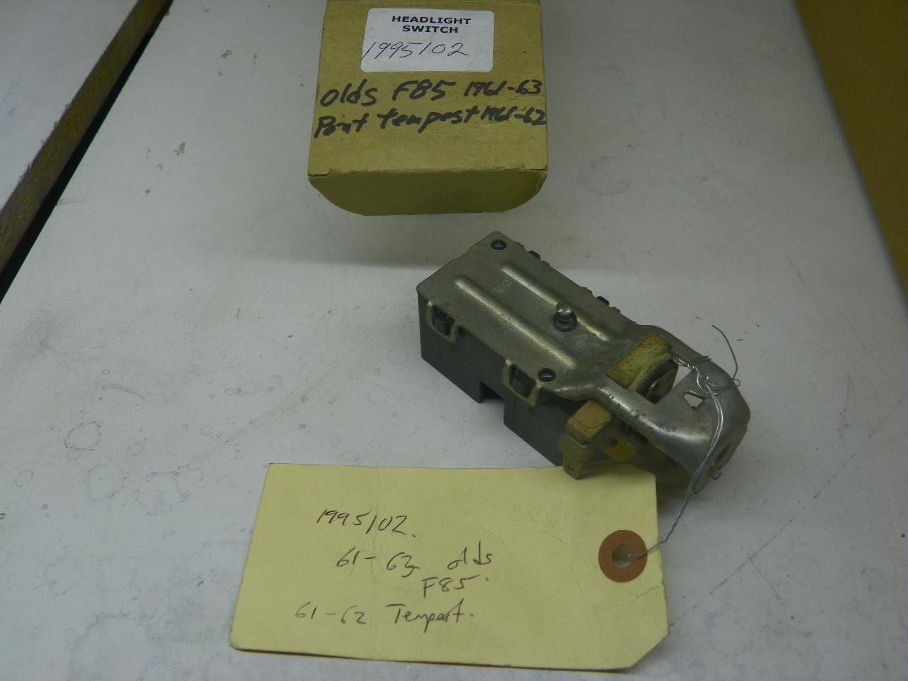 Delco Remy 1995102 Headlight Switch for 1961-1963 Oldsmobile F-85 Cutlass 1961-1962 Pontiac Tempest restoration. - Image 1