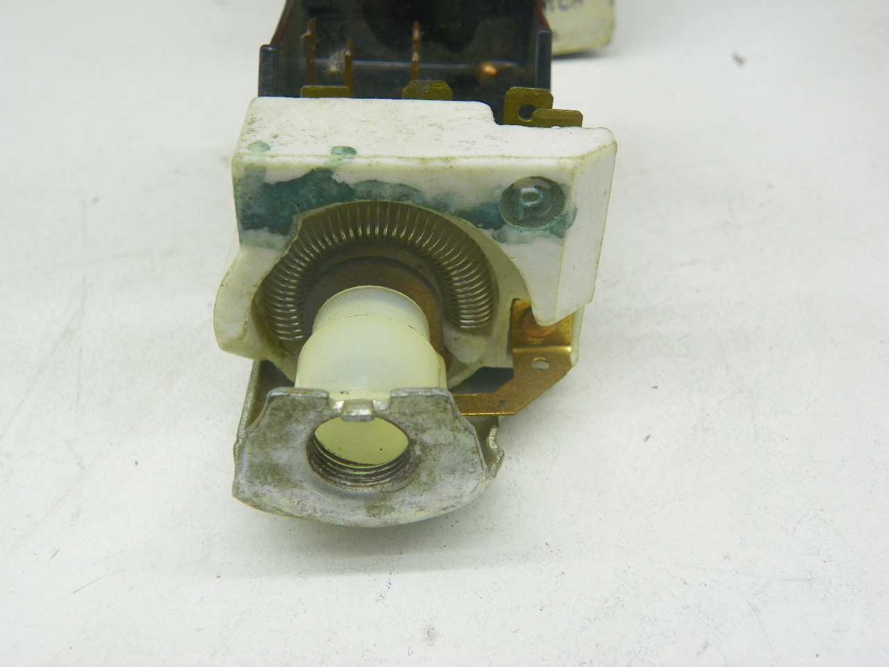 Delco Remy 1995173 Headlight Switch for 1967-68 Chevrolet Camaro (exc. RS) restoration. - Image 6