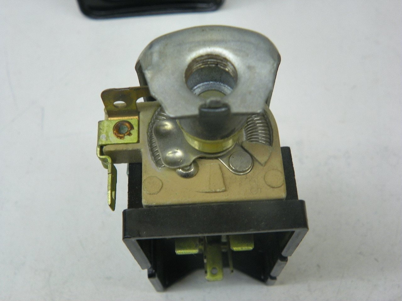 Delco Remy D-1527 Headlight Switch for 1961-1963 Oldsmobile F-85 Cutlass 1961-1962 Pontiac Tempest restoration. - Image 8