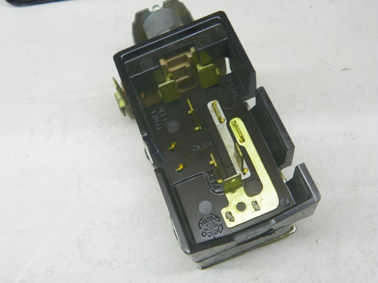 Delco Remy D-1527 Headlight Switch for 1961-1963 Oldsmobile F-85 Cutlass 1961-1962 Pontiac Tempest restoration. - Image 4