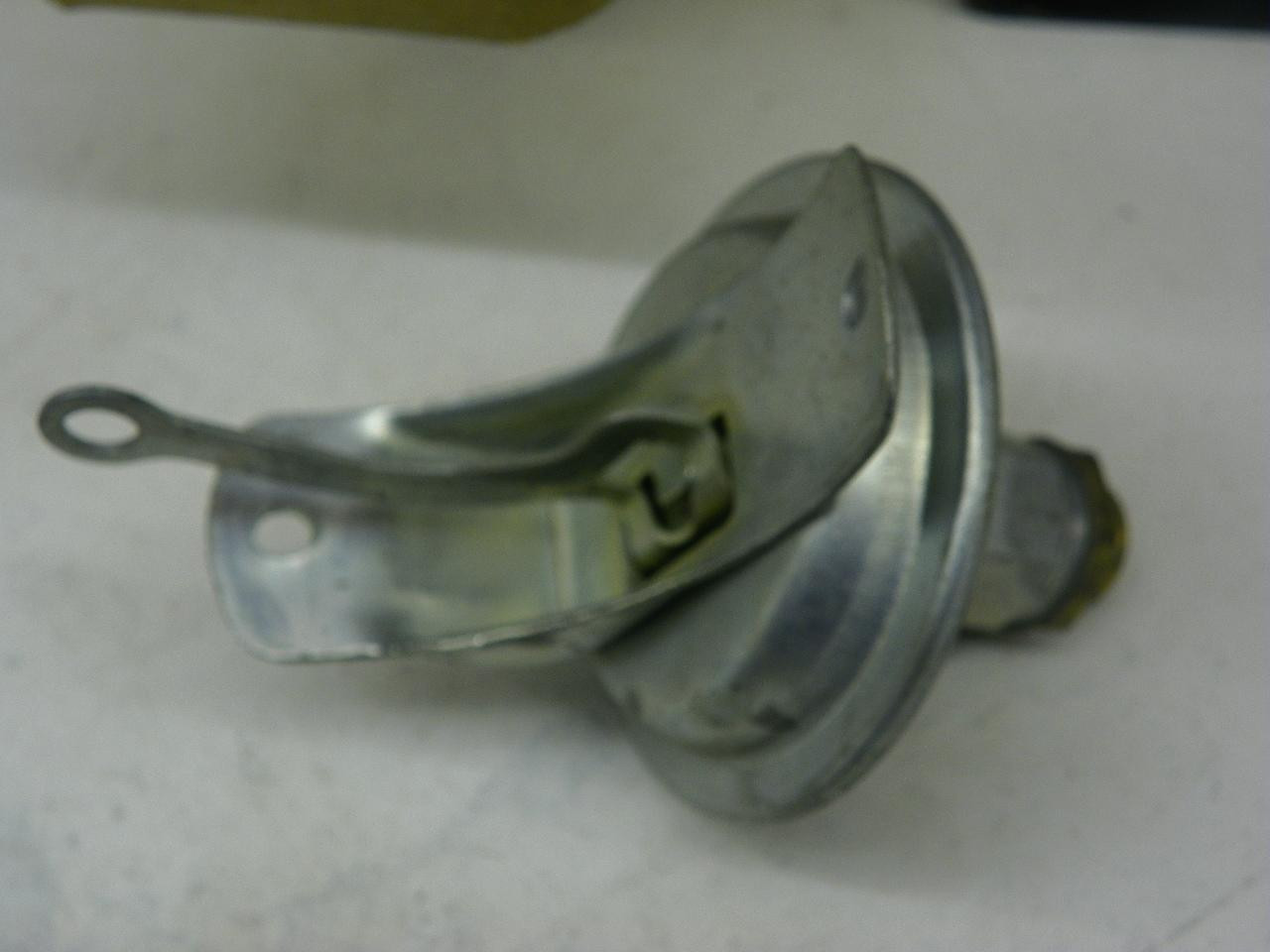 Delco 681-N Vacuum Control for 1937-1939 Pontiac Deluxe Eight 8-Cylinder restoration. - Image 4
