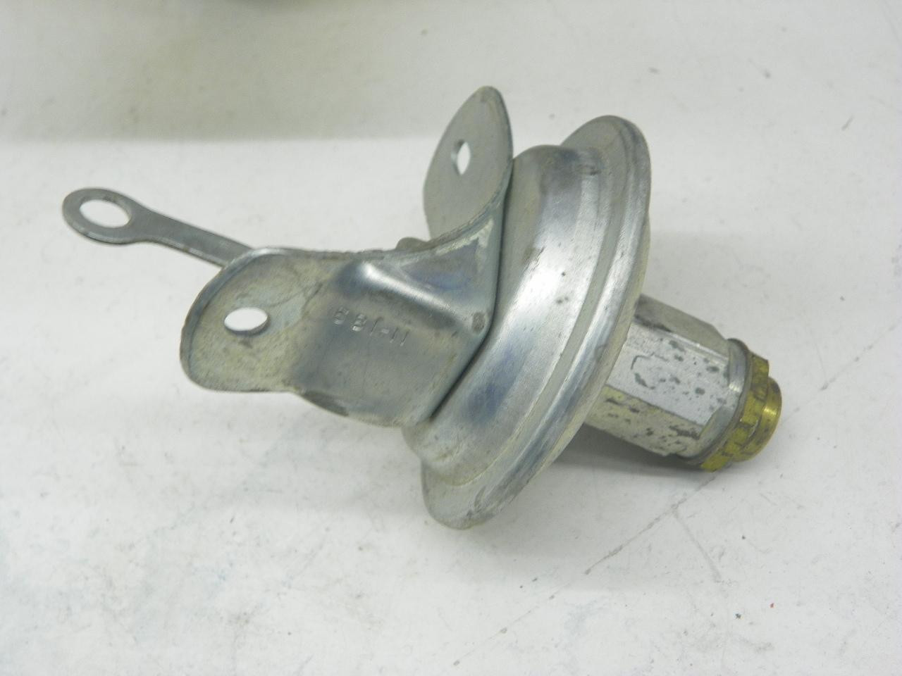 Delco 681-N Vacuum Control for 1937-1939 Pontiac Deluxe Eight 8-Cylinder restoration. - Image 5