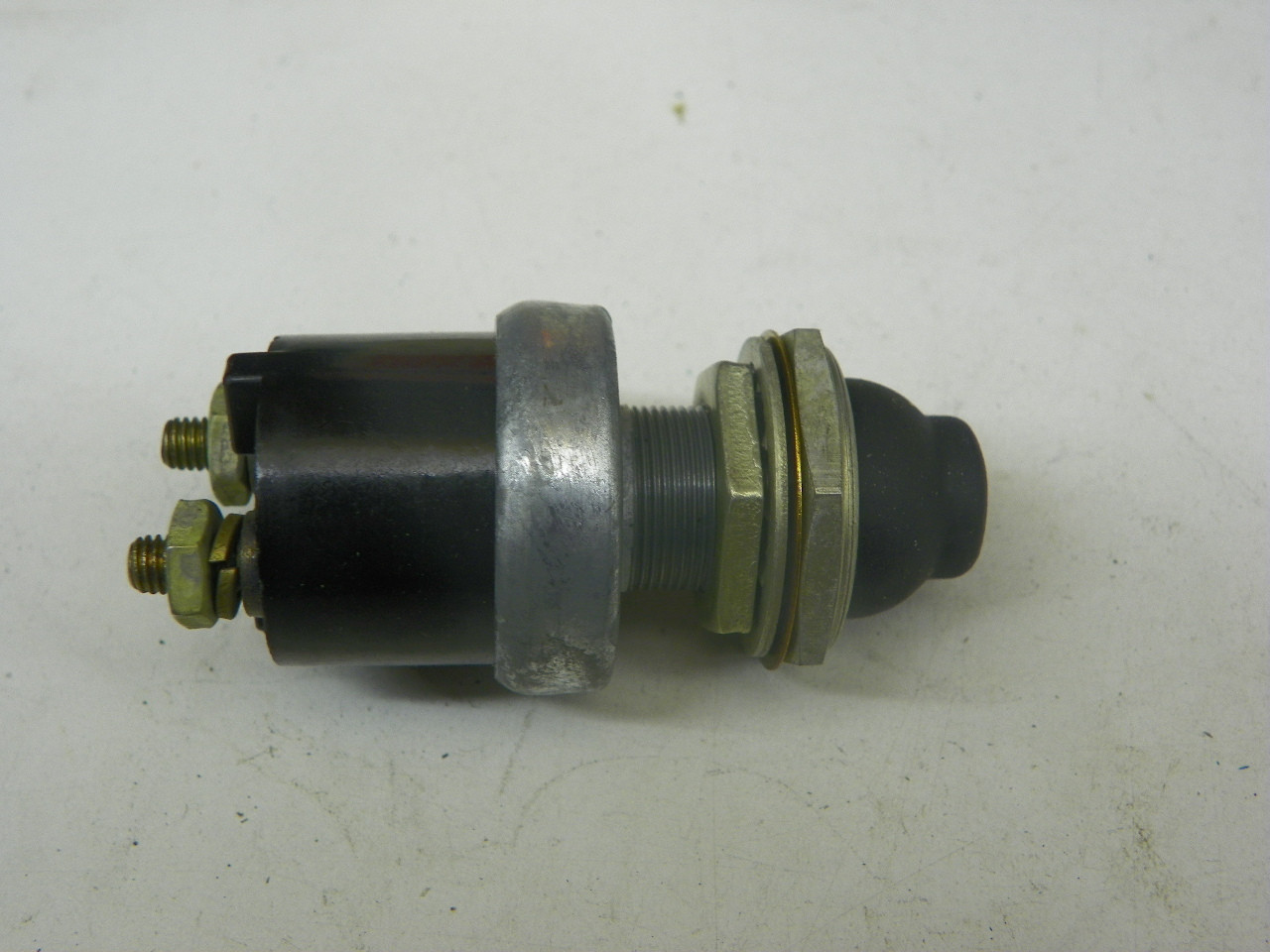 Delco Remy D-907 Starter Switch for 1957-1959 Mack Trucks restoration. - Image 4