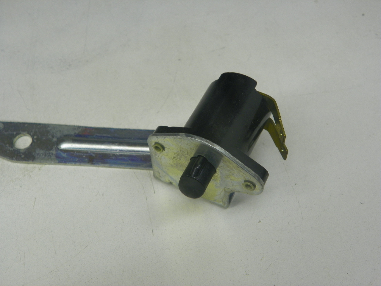 Delco Remy D-869 Brake Light Switch for 1959 Oldsmobile with Power Brakes restoration. - Image 5