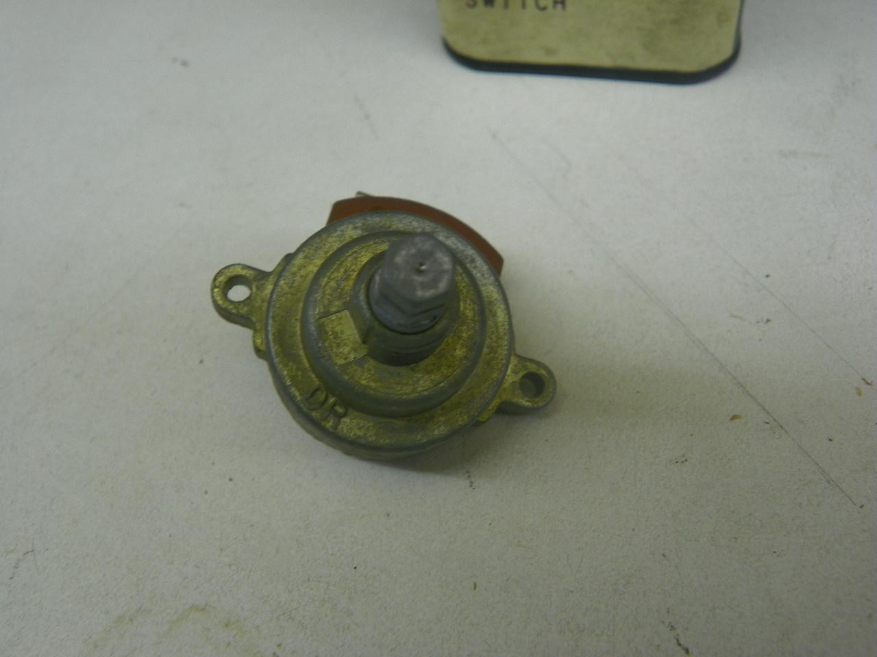 Delco Remy 1998693 Windshield Wiper Switch for 1959 Chevrolet Full-Size without washers restoration. - Image 5