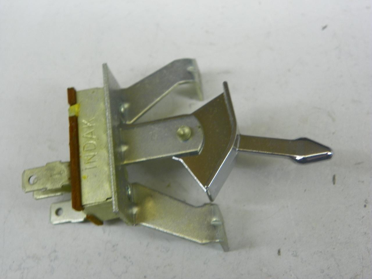 GM 3963769 Heater Blower Motor Switch for 1970-1981 Chevrolet Camaro without A/C restoration. - Image 5