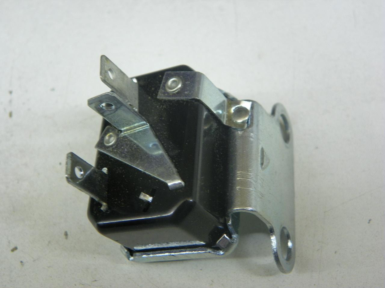 GM 3990842 TCS Reversing Relay for 1971 Chevrolet Corvette Camaro Chevelle TCS emissions system restoration. - Image 5