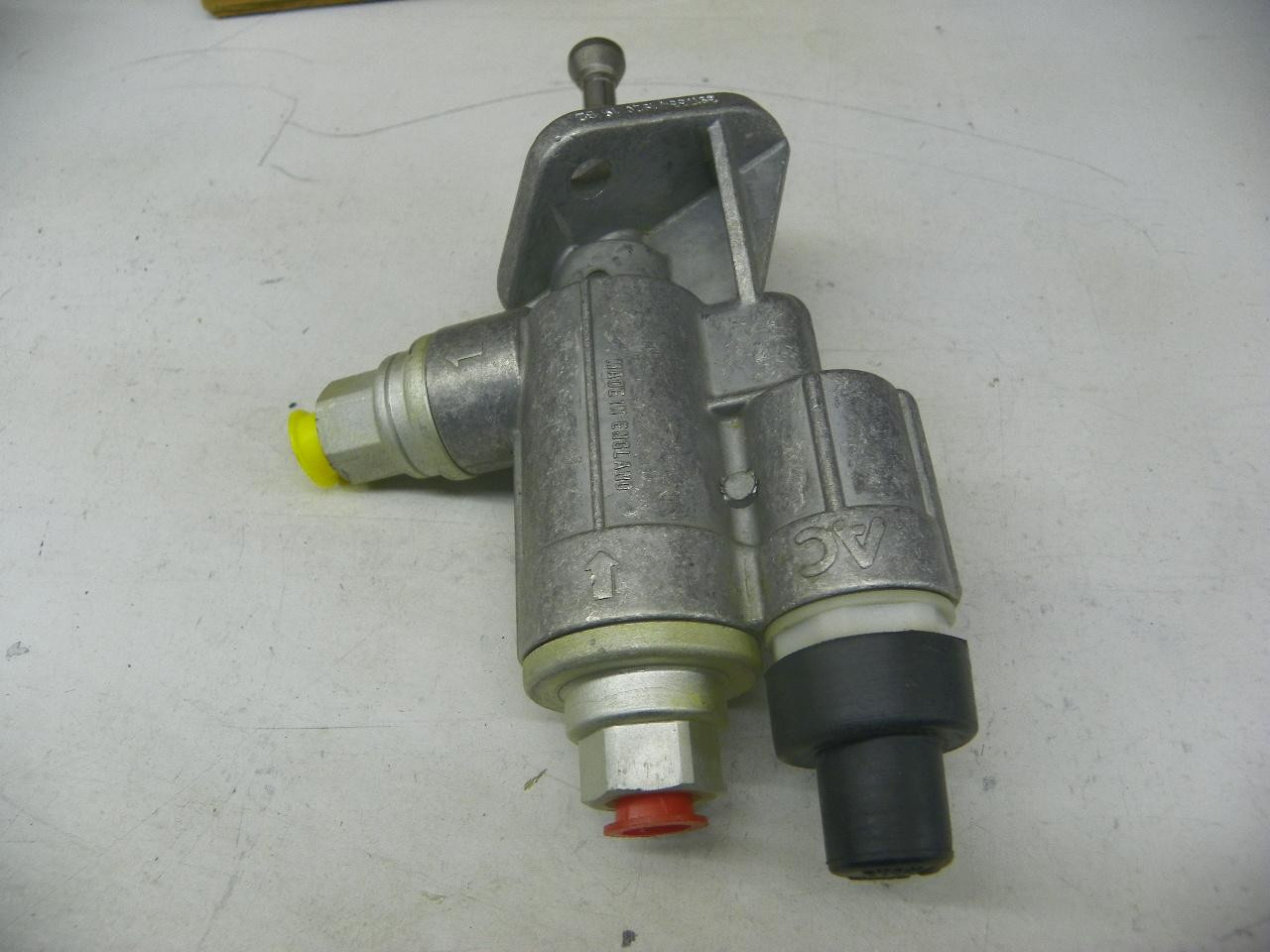 AC 3917334 Mechanical Fuel Transfer Pump for Cummins B/C-Series Diesel restoration. - Image 5