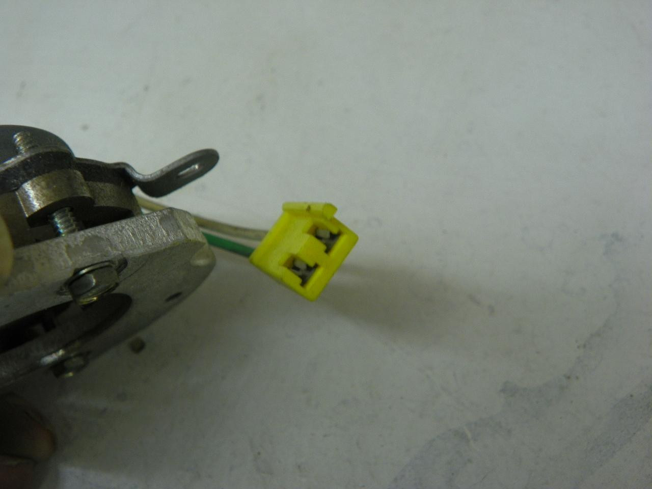 Delco Remy 1977290 Distributor Pickup Coil Pole Piece & Plate Assembly for 1981-86 GM cars & trucks restoration. - Image 6