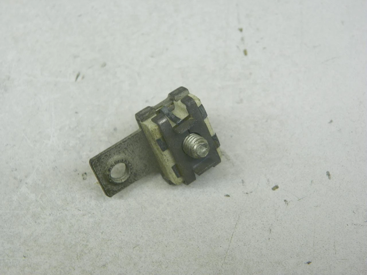 Delco Remy D1900 Contact Set NOS for vintage auto electrical restoration. - Image 4