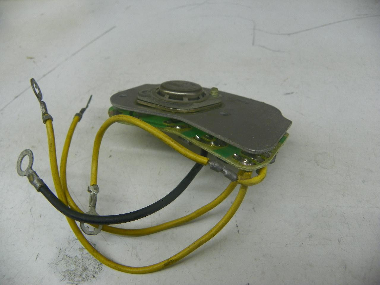 Delco Remy 1892817 Voltage Regulator for 25SI Alternator 12V Positive Ground restoration - Image 11