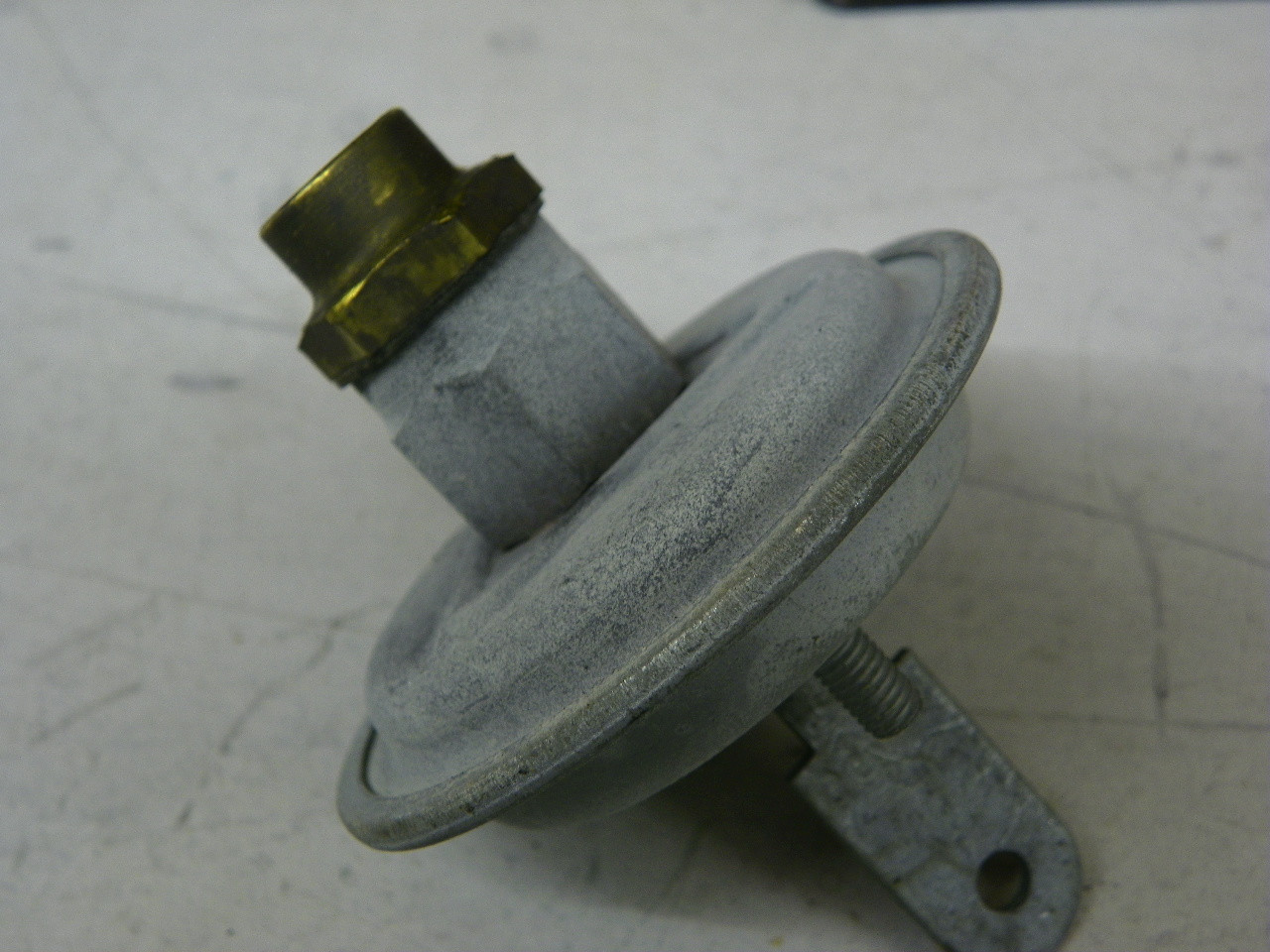 Delco-Remy 1854040 Distributor Vacuum Advance Control for 1934-1936 Chevrolet six-cylinder cars and trucks restoration. - Image 7
