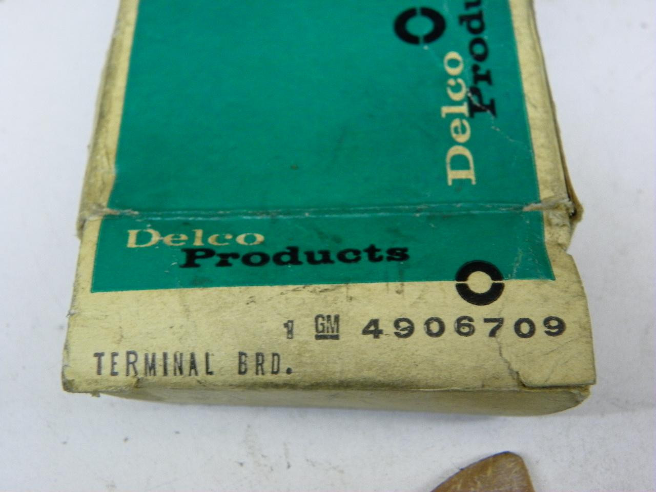 Delco 4906709 Wiper Motor Terminal Board for 1960-61 Chevrolet Corvair Single Speed Wipers restoration. - Image 2