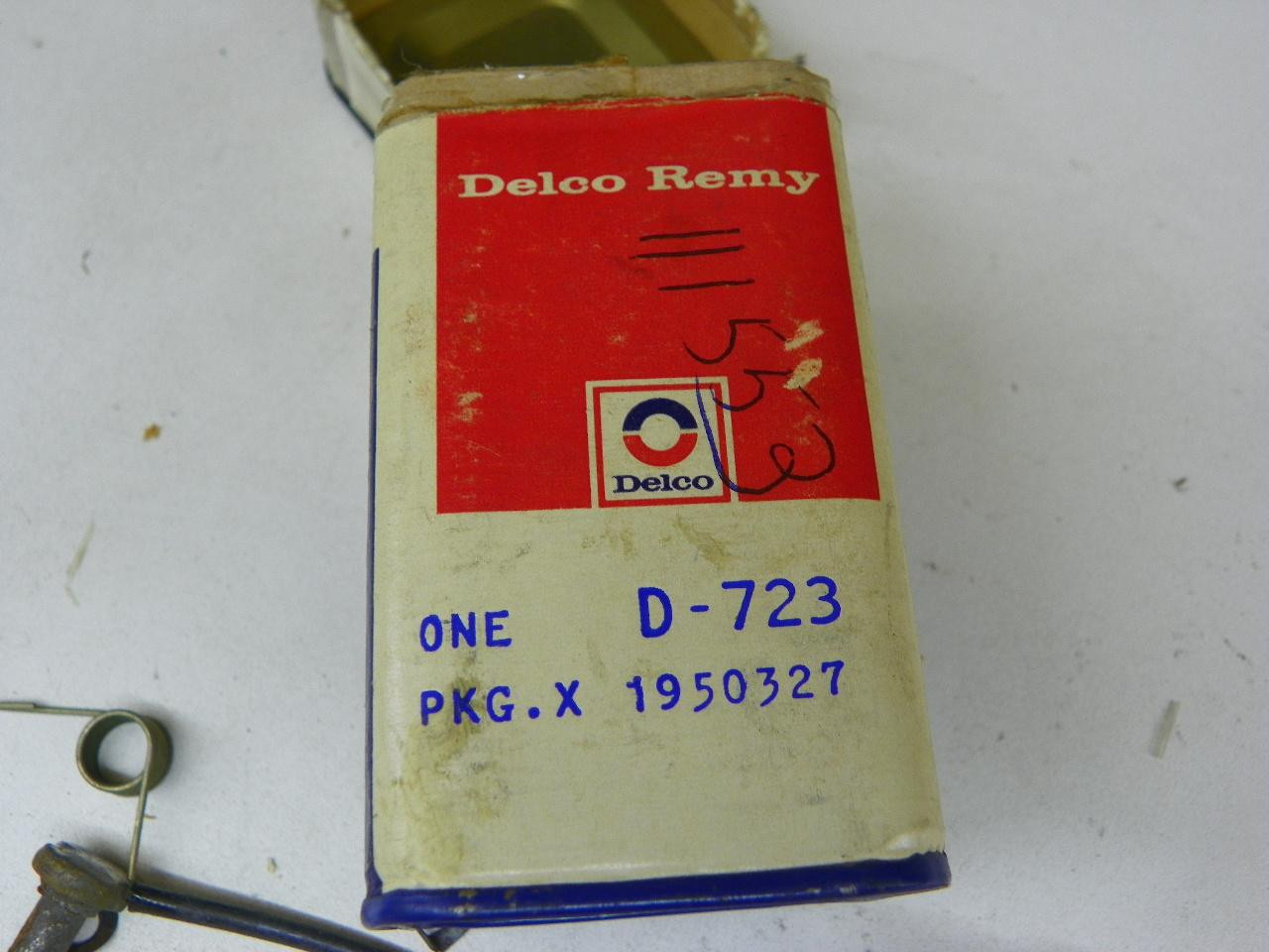 Delco Remy D-723 1950327 Generator Brush Set for vintage auto restoration - Image 2