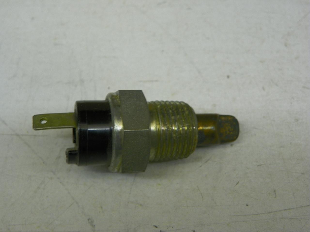 Delco 1993581 Coolant Temperature Switch for 1963-1969 Pontiac V8 warning light restoration. - Image 3