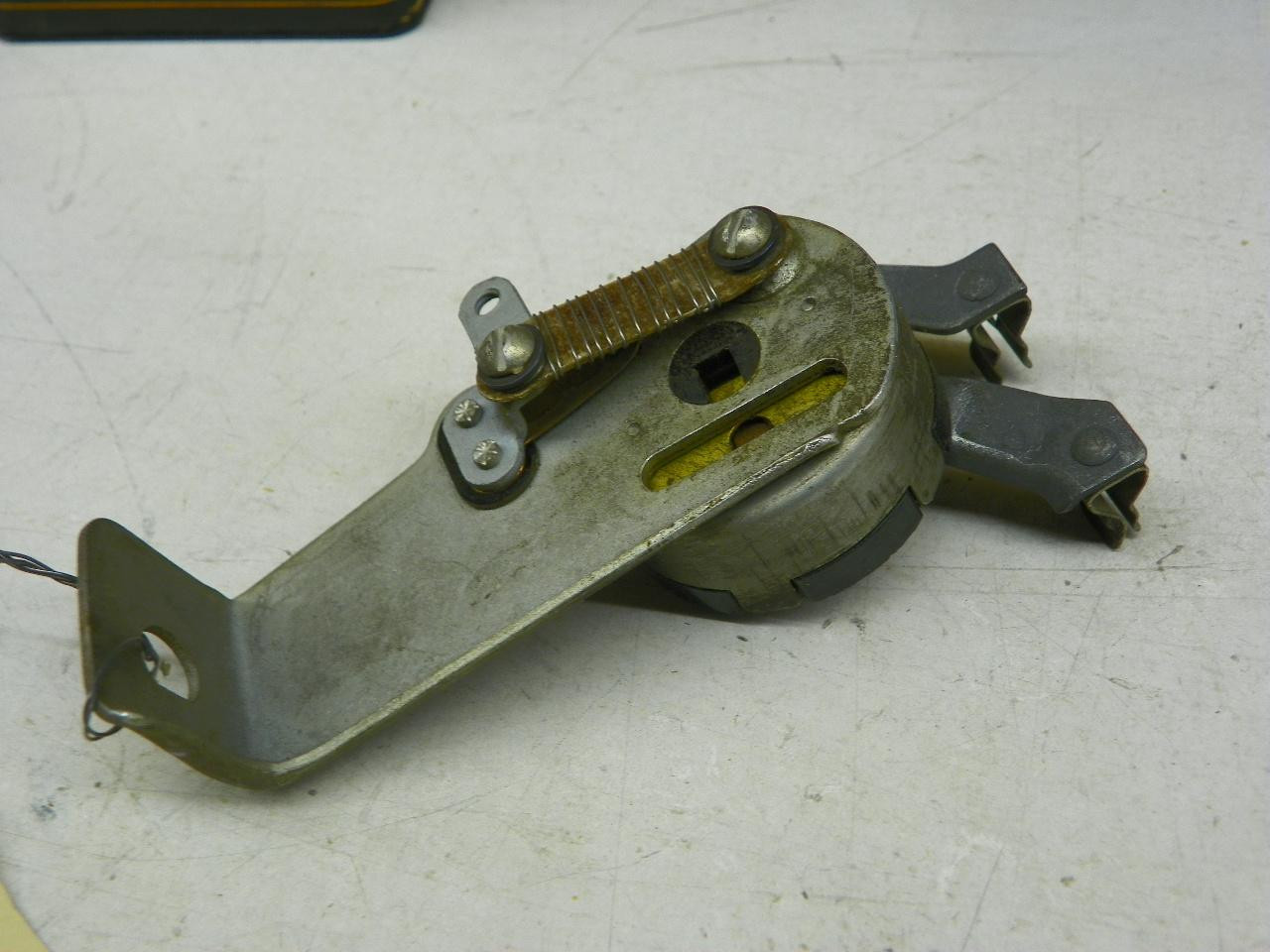 Delco-Remy D1503 1994007 Headlight Switch for 1939 Chevrolet 6 Volt restoration. - Image 10