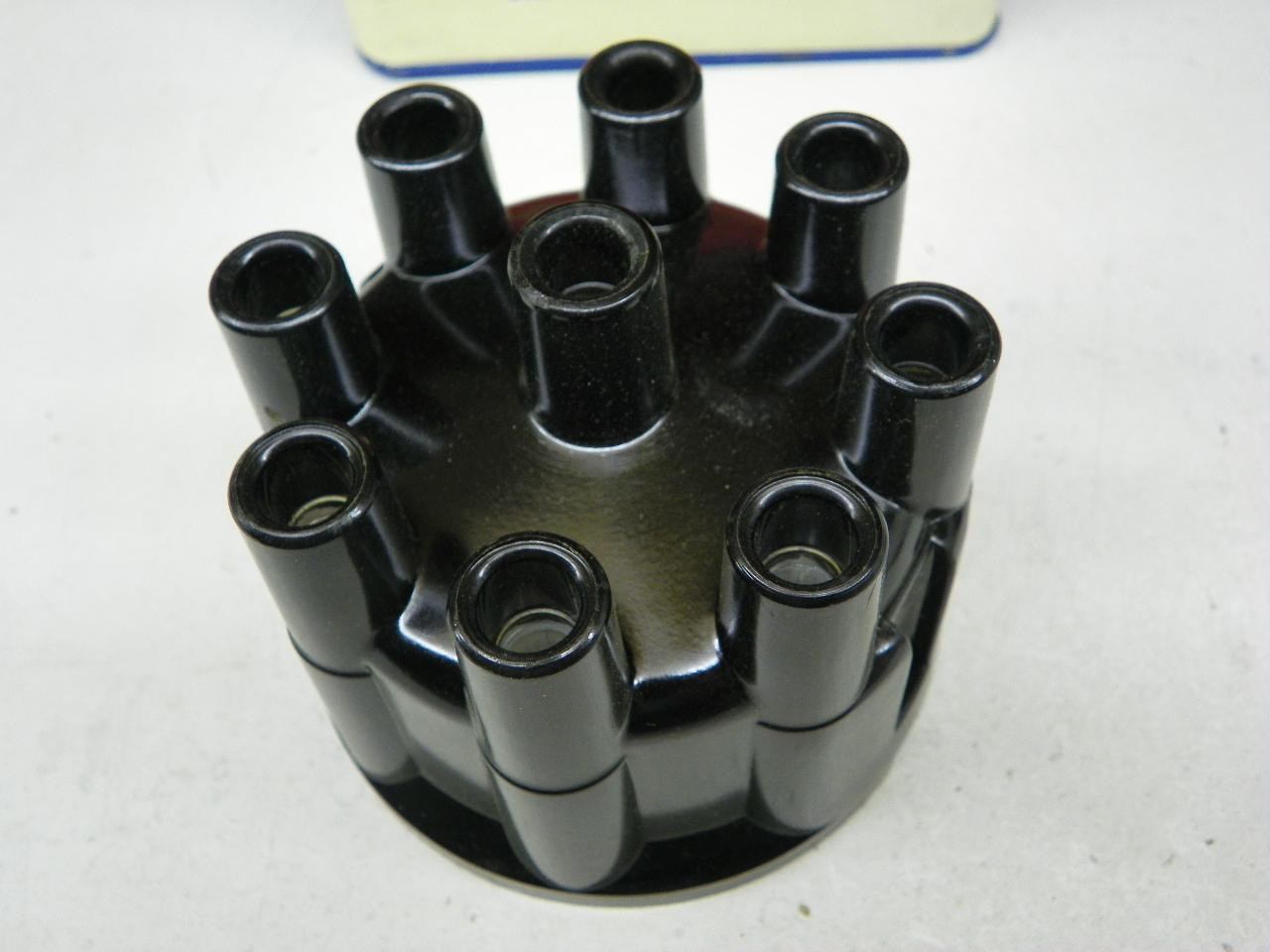 Delco Remy C301 Distributor Cap NOS for vintage auto restoration. - Image 4