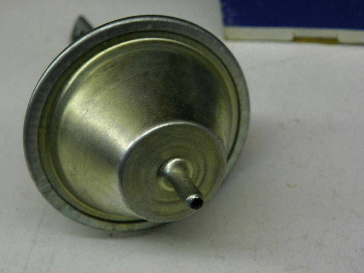 Delco Remy 1973492 Vacuum Advance for 1976 Chevy Chevelle Corvette Malibu Monte Carlo restoration. - Image 8