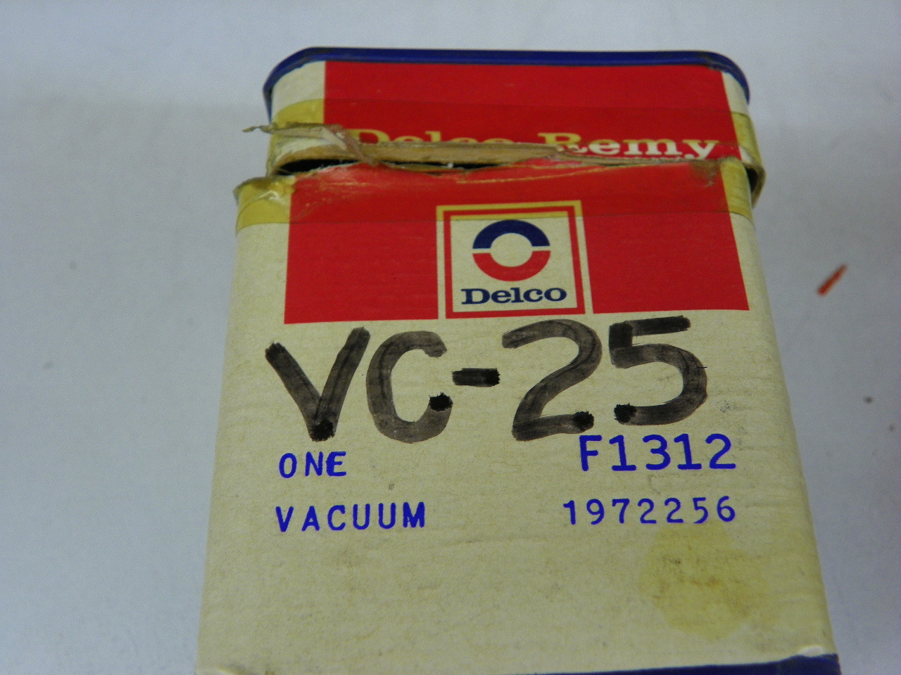 Delco-Remy 1972256 Vacuum Advance (Replaces VC-25) for 1962-1964 Ford Comet Fairlane Falcon 8 Cyl restoration. - Image 2