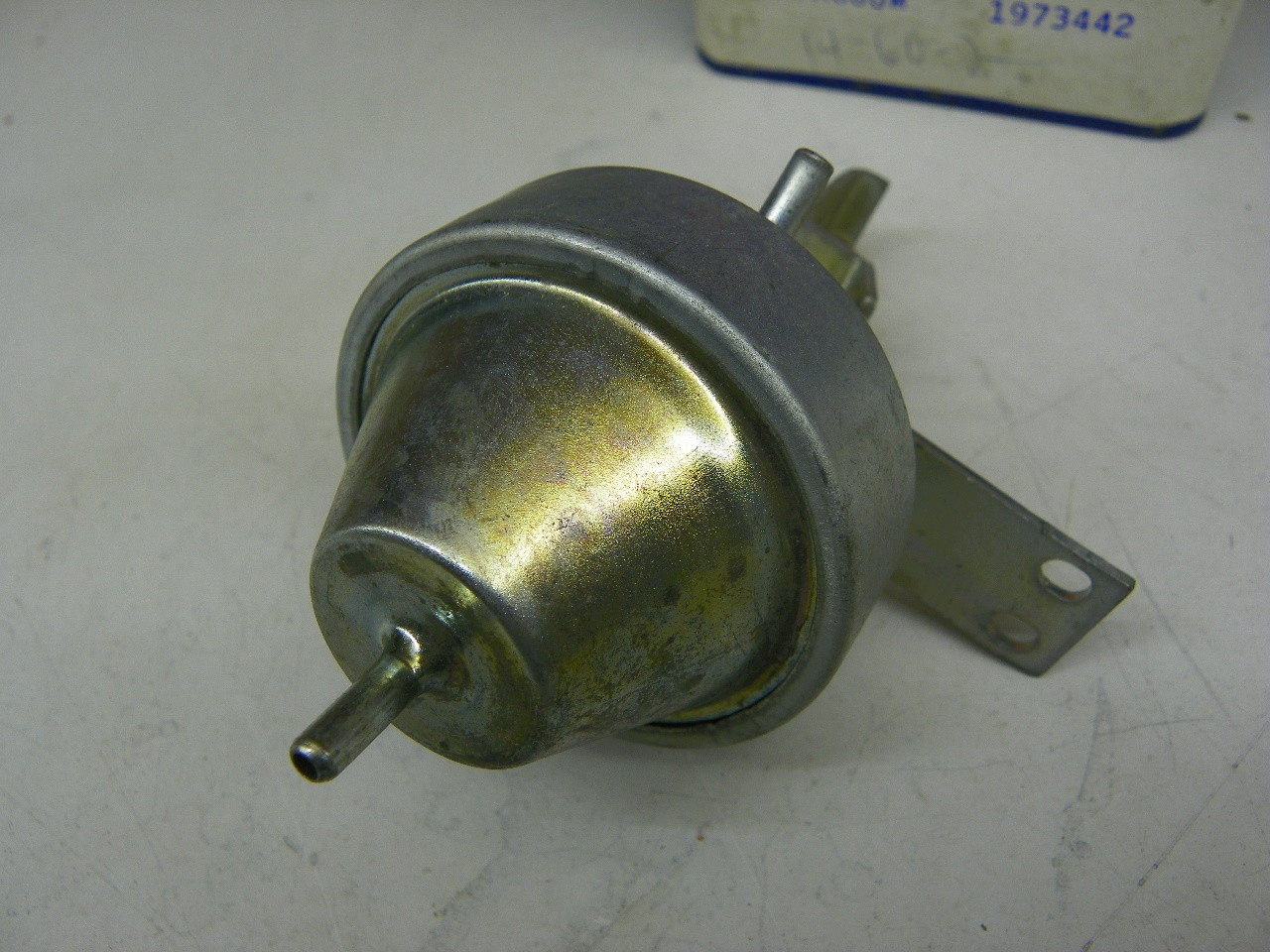 Delco D1365A Vacuum Advance Unit NOS for vintage auto restoration. - Image 4