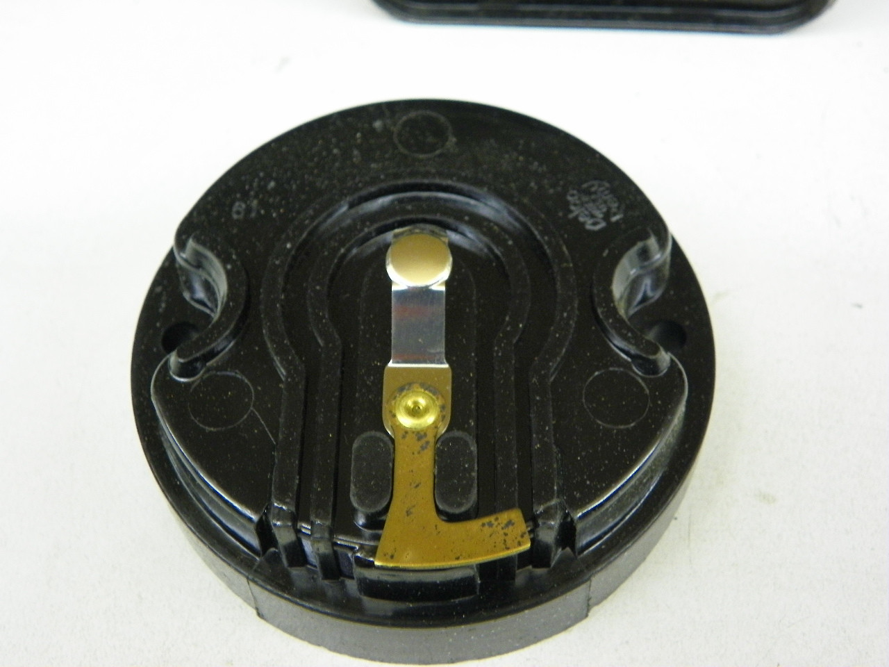 Delco Remy D-413 1957684 Rotor for 1962-67 Buick V6 and 1966-71 Jeep 225 V6 restoration. - Image 3