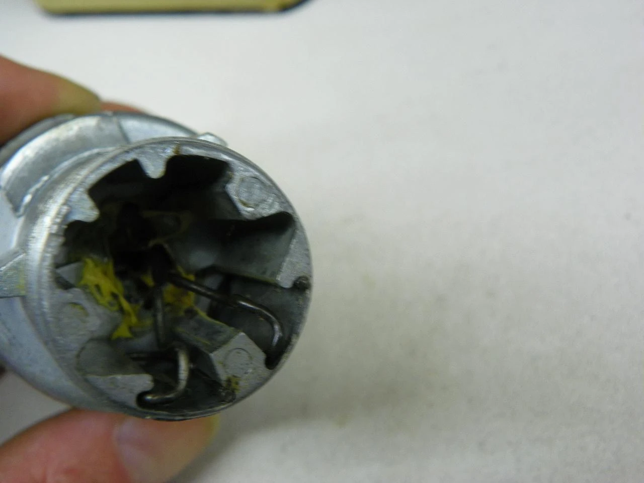 Delco Remy 1972301 Ignition Switch NOS for vintage auto restoration. - Image 7