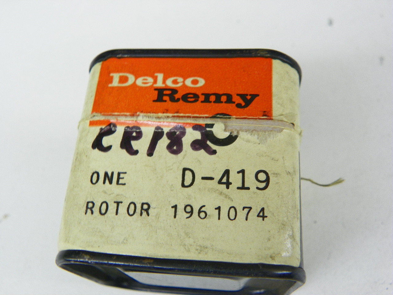 Delco Remy D-419 Distributor Rotor for 1963-1974 GM AMC 6-Cylinder restoration. - Image 2